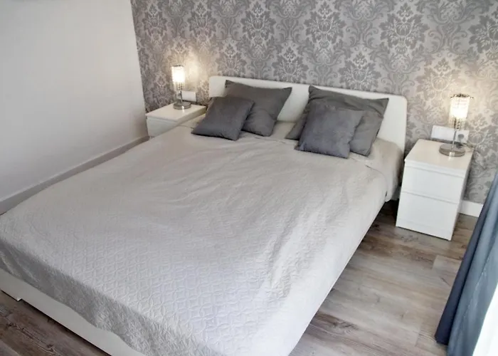 Maddalena דירה שצ'צ'ירק