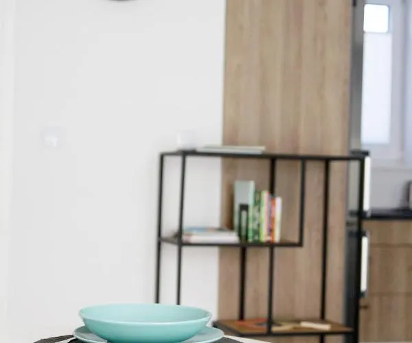 Maddalena דירה שצ'צ'ירק